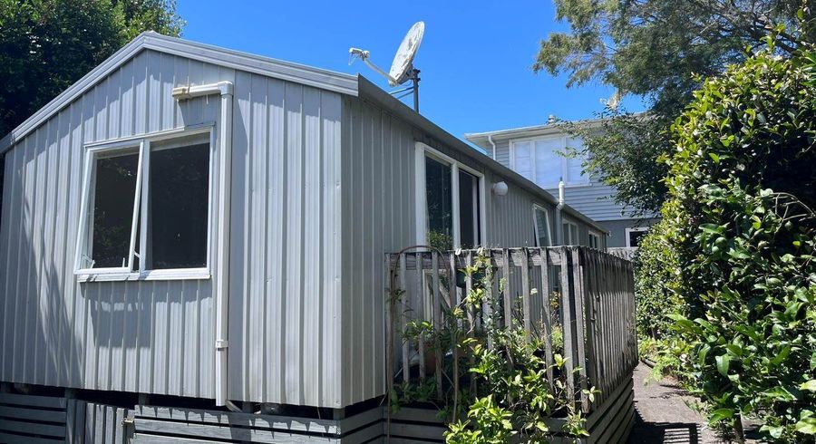  at 3A Earl Road, Titirangi, Waitakere City, Auckland