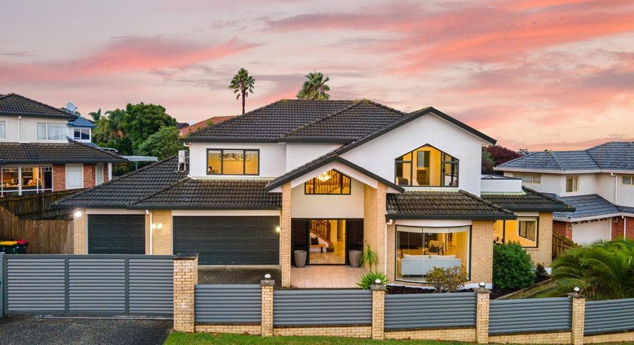  at 9 Burnaston Court, Dannemora, Auckland