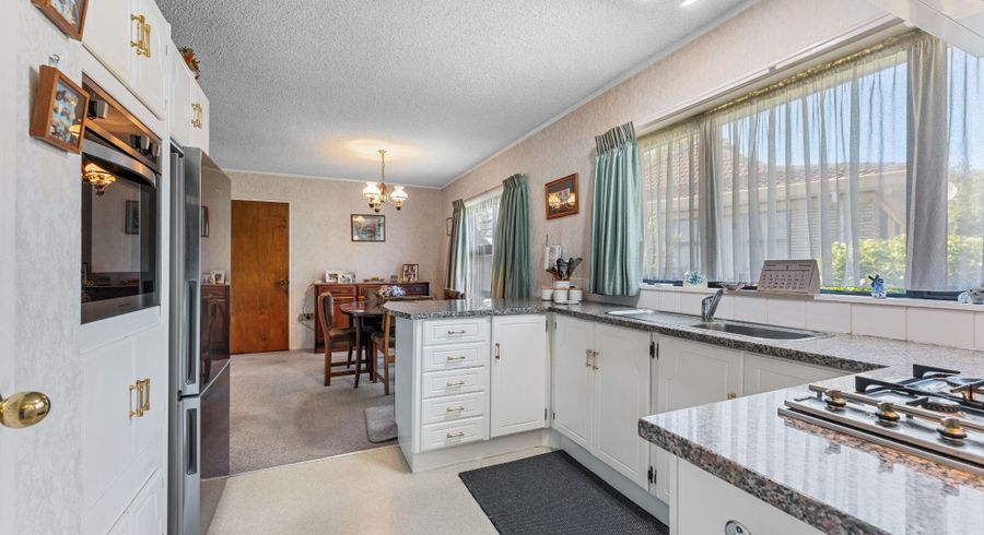  at 230 Walter Strevens Drive, Conifer Grove, Papakura, Auckland