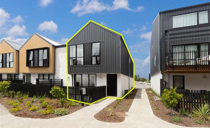  at 9 Windross Lane, Mount Wellington, Auckland City, Auckland