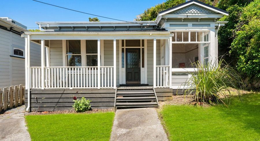  at 9 Laura Avenue, Brooklyn, Wellington, Wellington