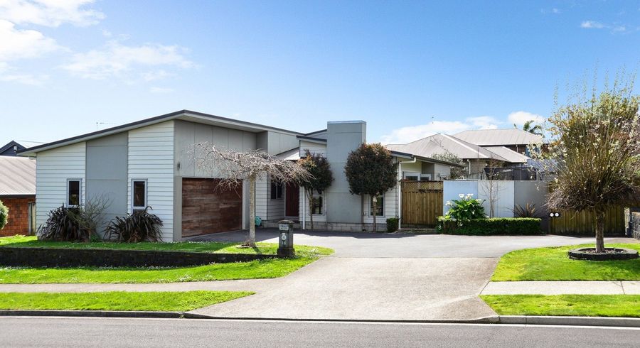  at 10 Hawkridge Rise, Huntington, Hamilton