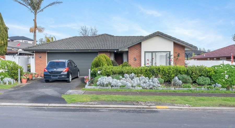  at 9 Tussock Avenue, Mangere, Auckland