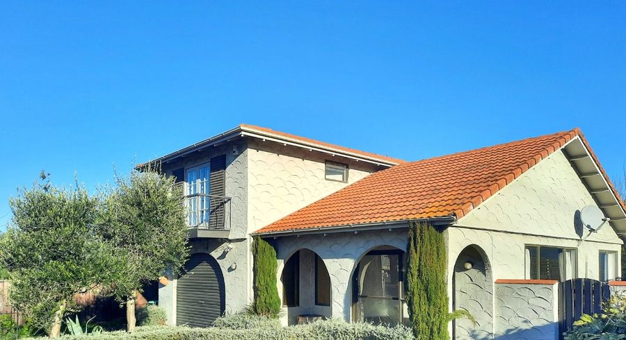  at 405 Avonhead Road, Avonhead, Christchurch