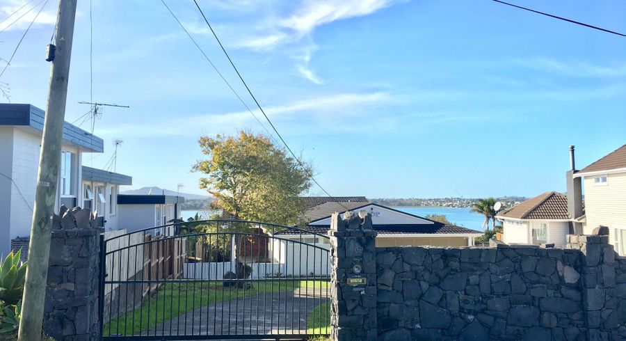  at 109 Sylvan Ave, Northcote, North Shore City, Auckland