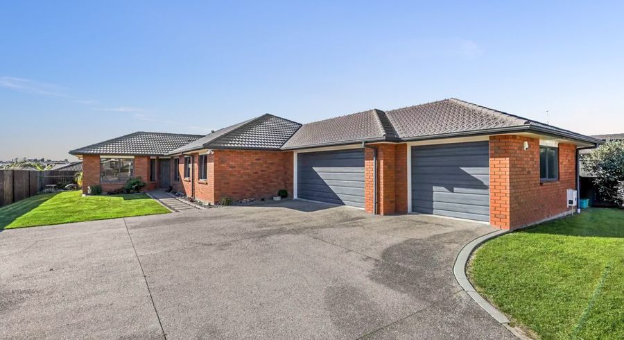  at 1786 River Road, Flagstaff, Hamilton, Waikato