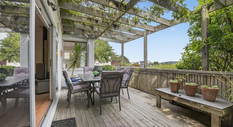  at 91 Golf Road, Paraparaumu Beach, Kapiti Coast, Wellington