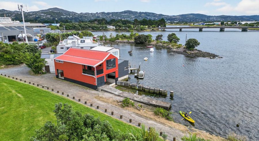  at Boat Shed/19 Hikoikoi Reserve, Marine Parade, Petone, Lower Hutt, Wellington