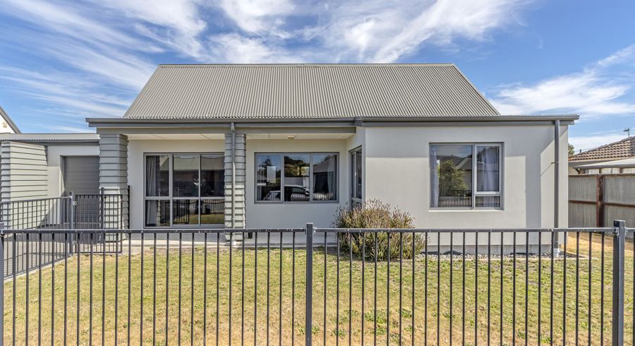  at 2/49 Castletown Place, New Brighton, Christchurch City, Canterbury