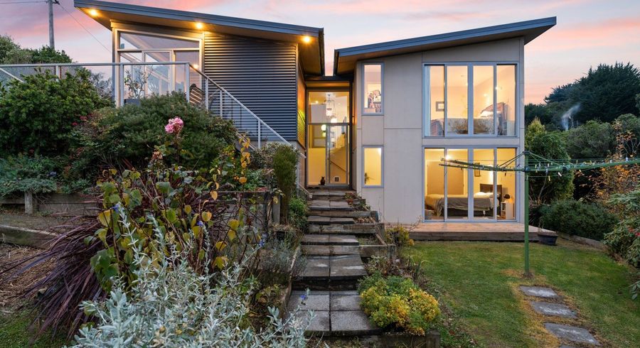  at 4 Densem Street, Portobello, Dunedin