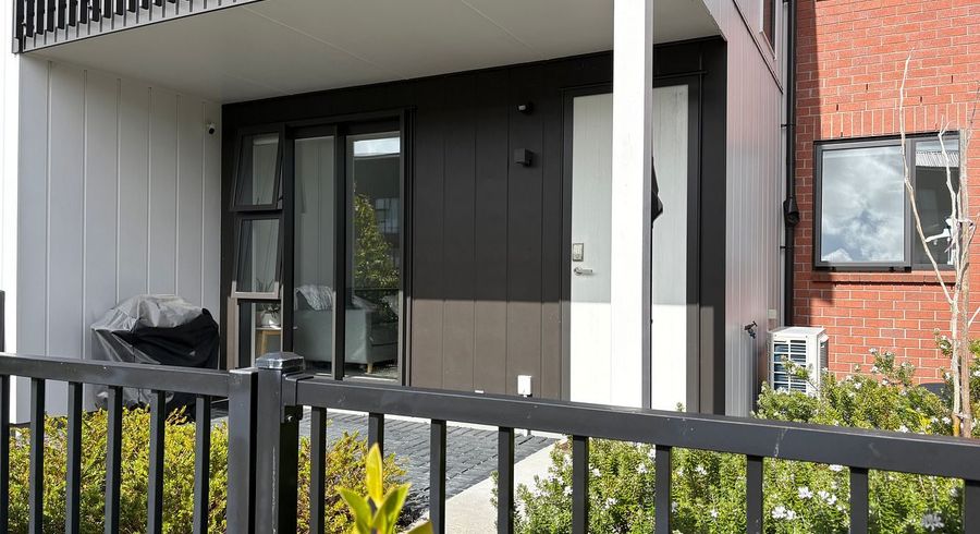  at 27 Manarini Road, Westgate, Waitakere City, Auckland