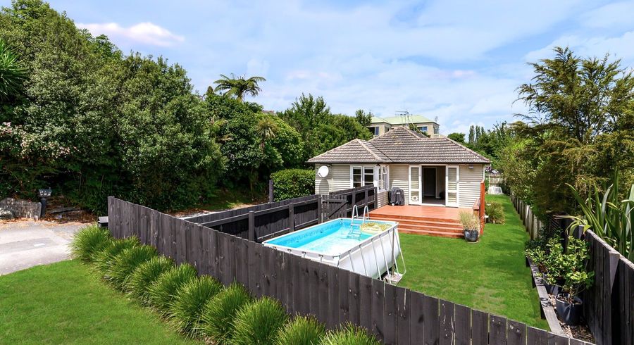  at 26 Clarkin Road, Fairfield, Hamilton