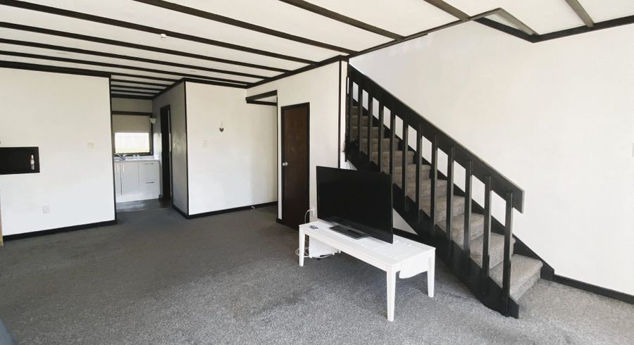  at 6/7 Koromiko Street, New Lynn, Waitakere City, Auckland