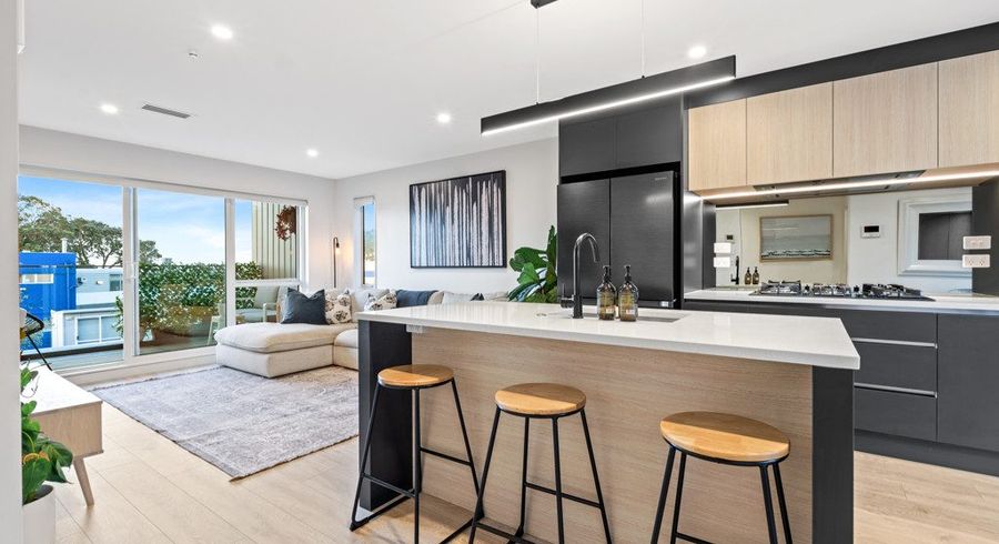  at 3/4 Jutland Road, Hauraki, North Shore City, Auckland