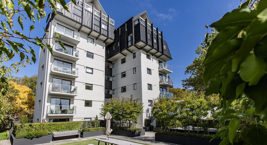  at 1/18 Carlton Mill Road, Merivale, Christchurch City, Canterbury
