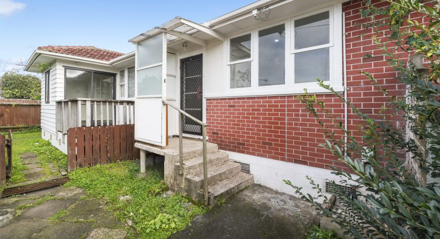 at 3/34 Miro Street, New Lynn, Waitakere City, Auckland
