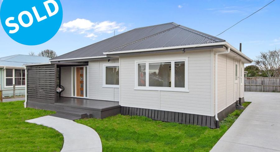  at 389 Dey Street, Hamilton East, Hamilton