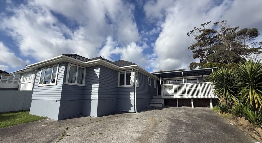  at 1/324 Swanson Road, Henderson, Waitakere City, Auckland