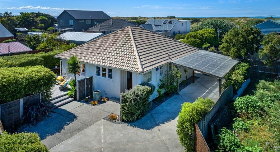  at 12 Effingham Street, North New Brighton, Christchurch City, Canterbury