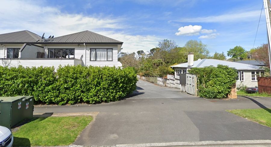  at 9E Horne Street, Hamilton City Central, Hamilton, Waikato