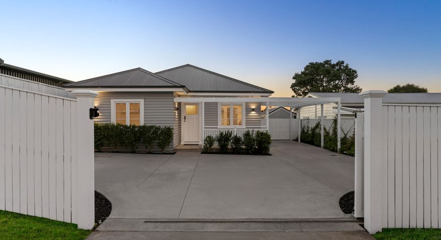  at 60 Moire Road, Massey, Waitakere City, Auckland