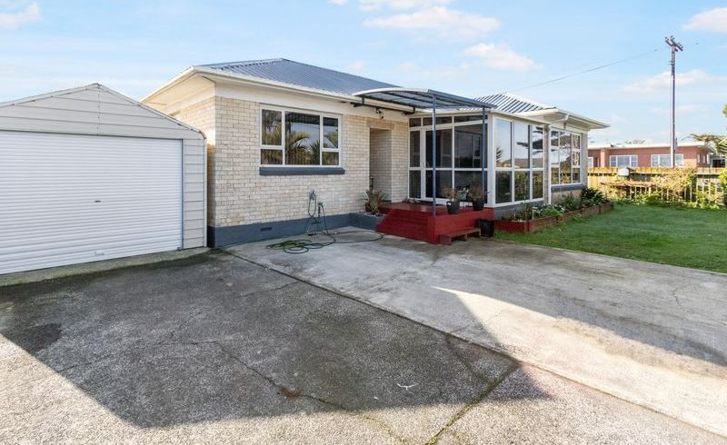  at 11 Tidal Road, Mangere, Manukau City, Auckland