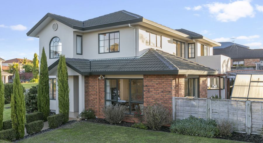  at 8 Waimanu Bay Drive, Te Atatu Peninsula, Auckland