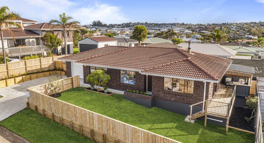  at 2 Bay Vista Drive, Red Beach, Rodney, Auckland