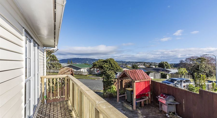  at 108 Arahura Crescent, Waitangirua, Porirua
