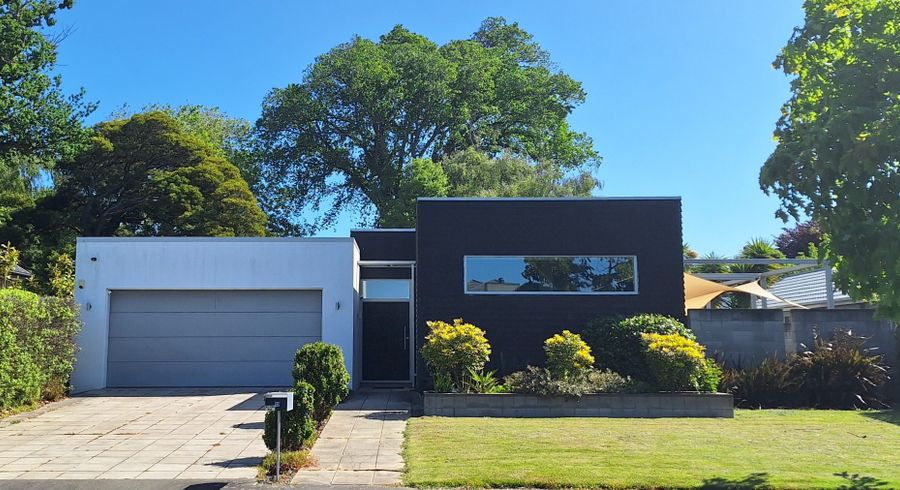  at 12 John Campbell Crescent, Addington, Christchurch City, Canterbury