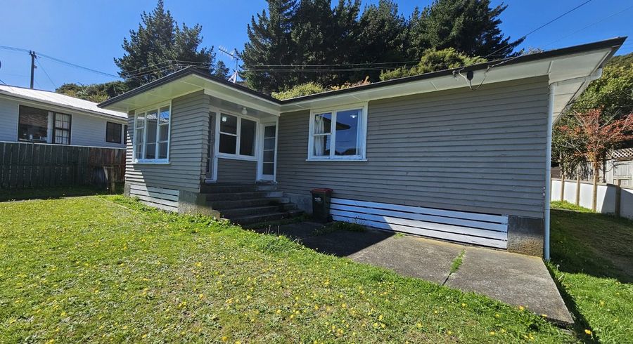  at 3 Parenga Street, Wainuiomata, Lower Hutt, Wellington