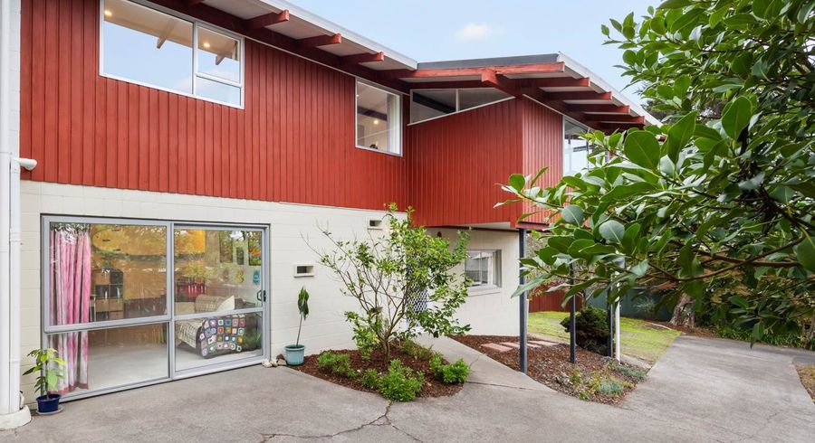  at 1/41 Matuhi Rise, Henderson, Waitakere City, Auckland