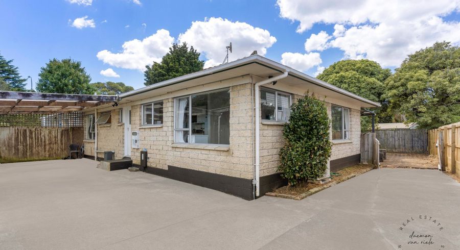  at 1/15 Gloaming Place, Conifer Grove, Takanini