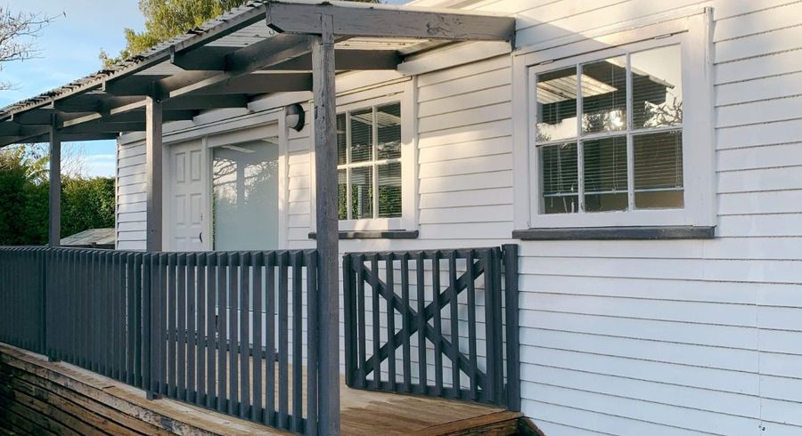  at 5 Kyle Road, Greenhithe, North Shore City, Auckland