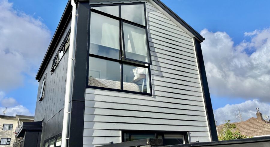  at 4/110 Kervil Ave, Te Atatu Peninsula, Waitakere City, Auckland