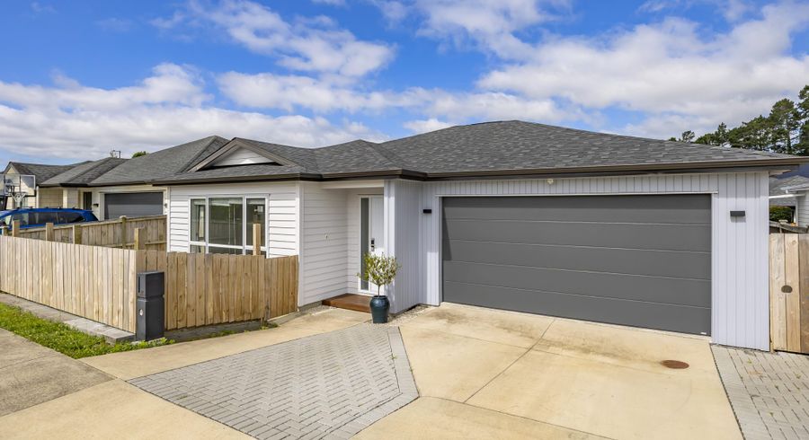  at 12 Moemoea Ave, Kumeu, Rodney, Auckland