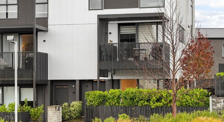  at 1/71 Hobsonville Point Road, Hobsonville, Waitakere City, Auckland
