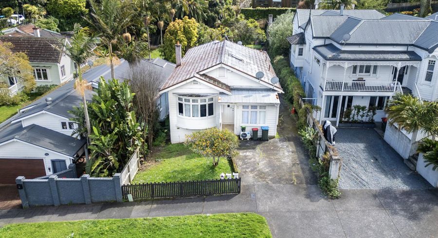  at 15 West End Road, Herne Bay, Auckland City, Auckland