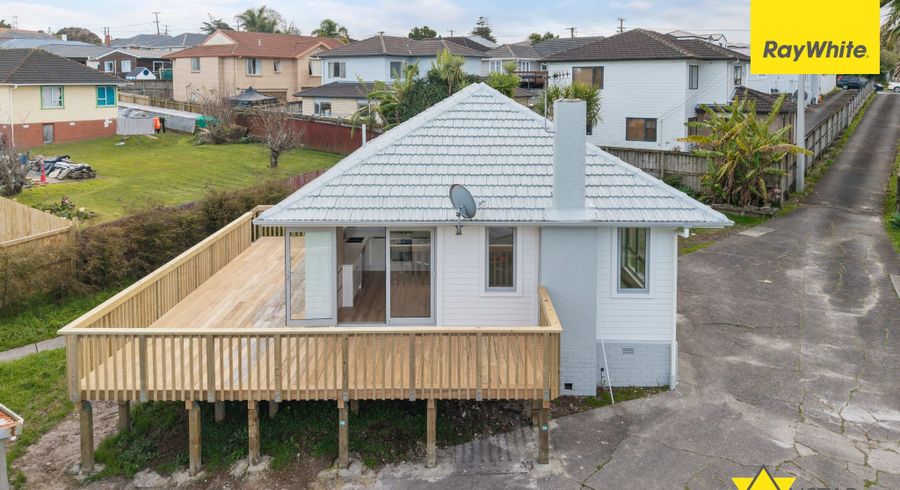  at 103A Roberts Road, Te Atatu South, Auckland