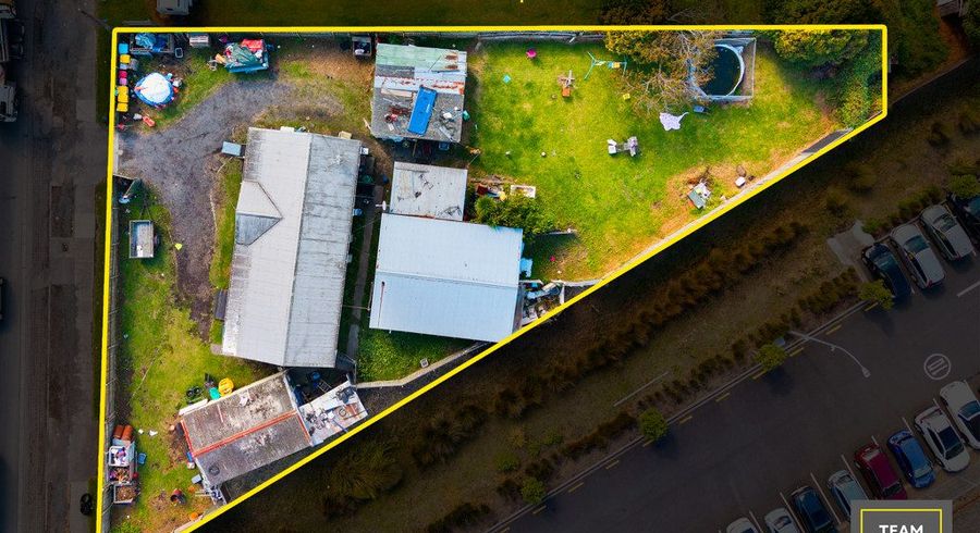  at 17 Manuroa Road, Takanini, Papakura, Auckland