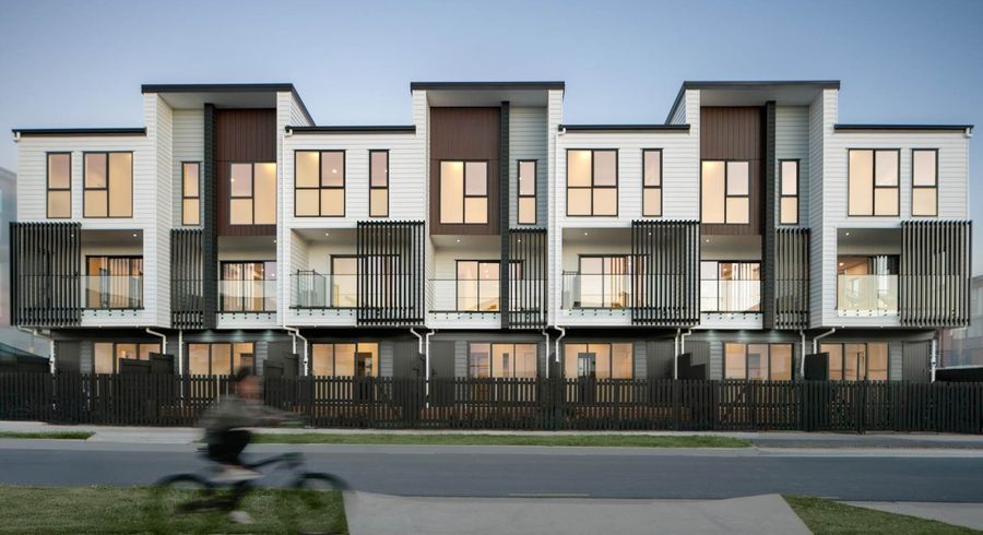  at 3A Coast Garden Drive, Hobsonville, Waitakere City, Auckland