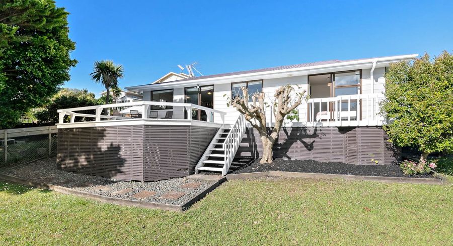  at 25B Shakespear Road, Army Bay, Whangaparaoa