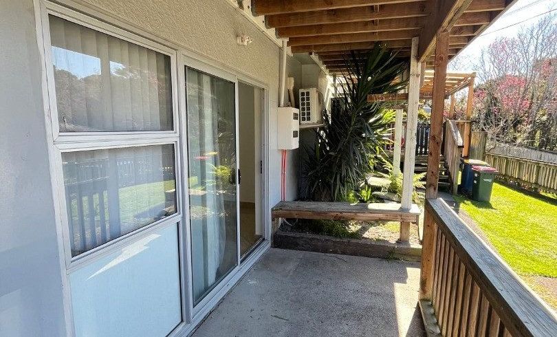  at 1/14 Blythe Place, Glendene, Waitakere City, Auckland