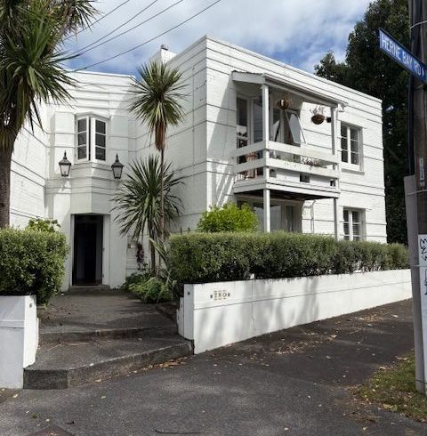  at 8/2 Herne Bay Road, Herne Bay, Auckland City, Auckland