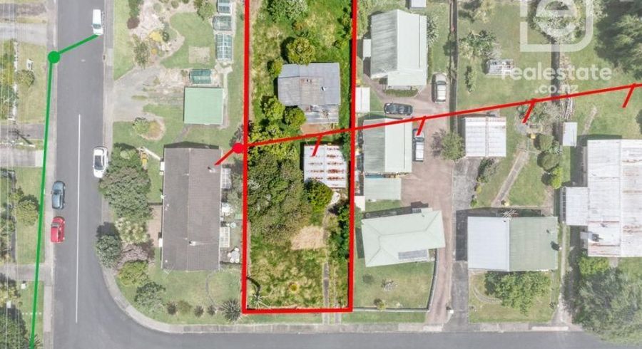  at 4 Dawnhaven Drive, Te Atatu Peninsula, Waitakere City, Auckland