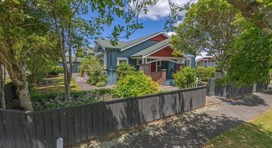  at 24 Argyle Avenue, Takaro, Palmerston North, Manawatu / Whanganui