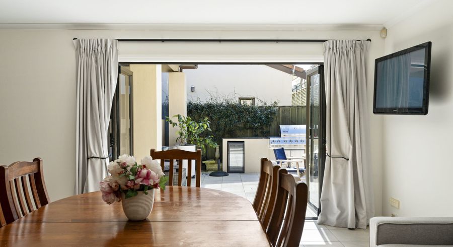  at 25 Bridgefield Crescent, Flat Bush, Manukau City, Auckland