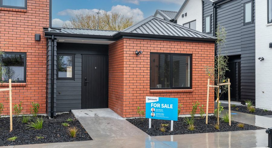  at 9/6 Fend Street, Chartwell, Hamilton, Waikato