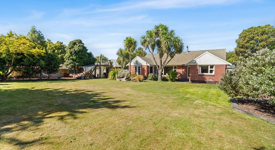  at 2/151 Yaldhurst Road, Sockburn, Christchurch City, Canterbury