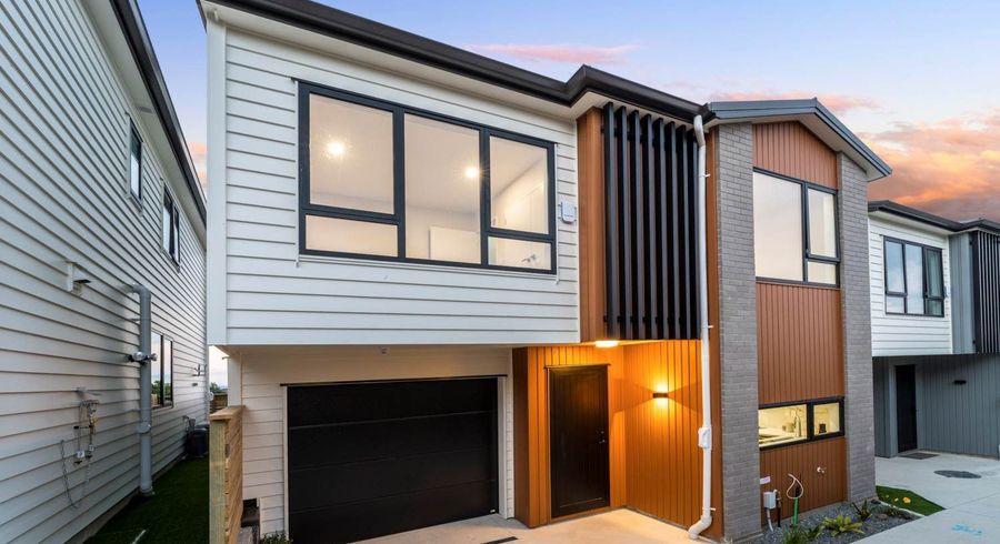  at 8B Mason Street, New Lynn, Waitakere City, Auckland